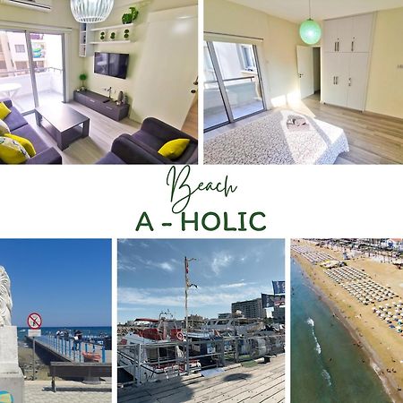 Beach-A-Holic Apartment, 2 Min Distance From Larnaca Marina Bagian luar foto